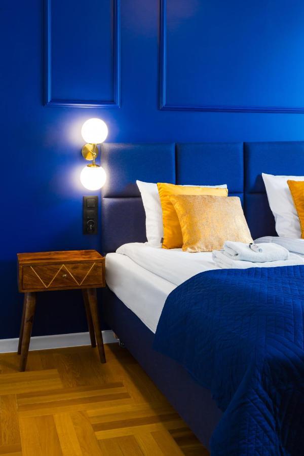 Glamorous Apartment In Heart Of Old Town Cracovia Esterno foto